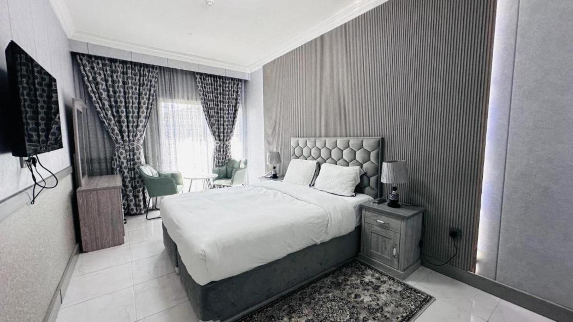 Hotel Belvilla Luxury Marino Near Deira Clock Tower