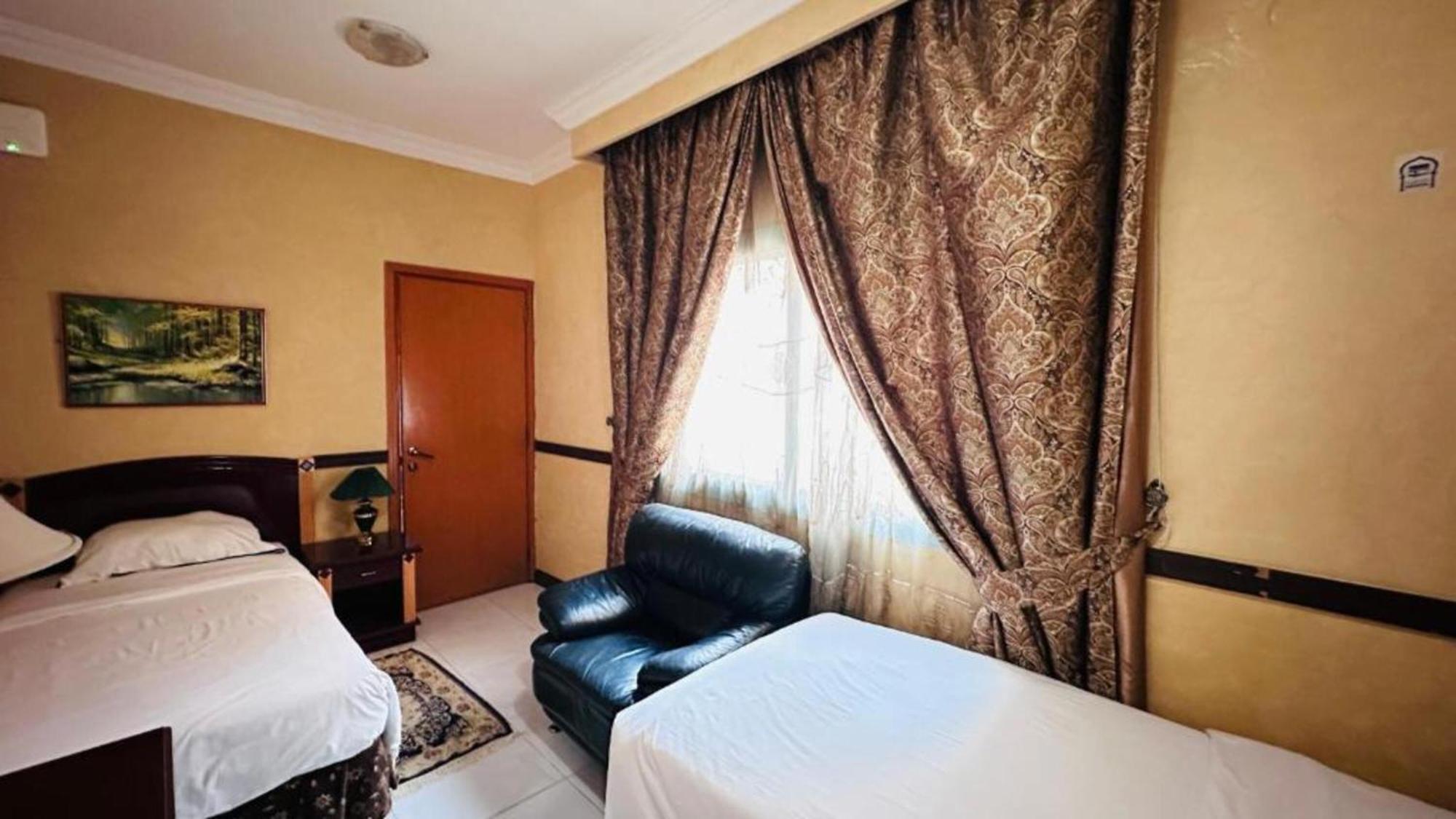 Belvilla Luxury Marino Near Deira Clock Tower 4*